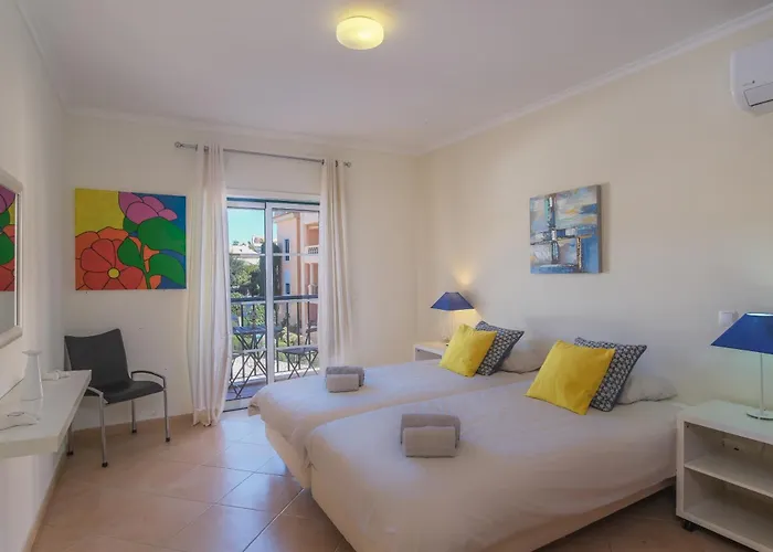 Casas-st 215, 3 Bedrooms,wi Fi, Air Con,shared Pool *