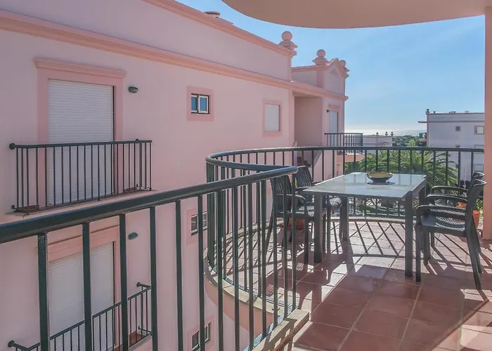 Casas-st 215, 3 Bedrooms,wi Fi, Air Con,shared Pool Praia Da Luz