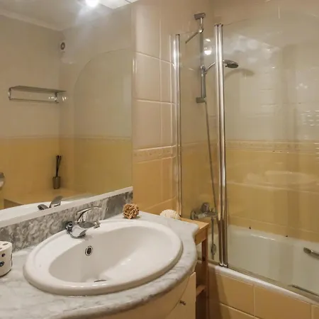 Apartment Casas-st 215, 3 Bedrooms,wi Fi, Air Con,shared Pool *