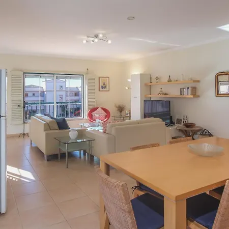Casas-st 215, 3 Bedrooms,wi Fi, Air Con,shared Pool * Praia Da Luz