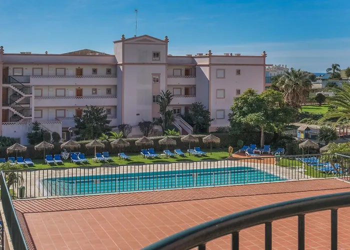 Апартаменты Casas-st 215, 3 Bedrooms,wi Fi, Air Con,shared Pool *