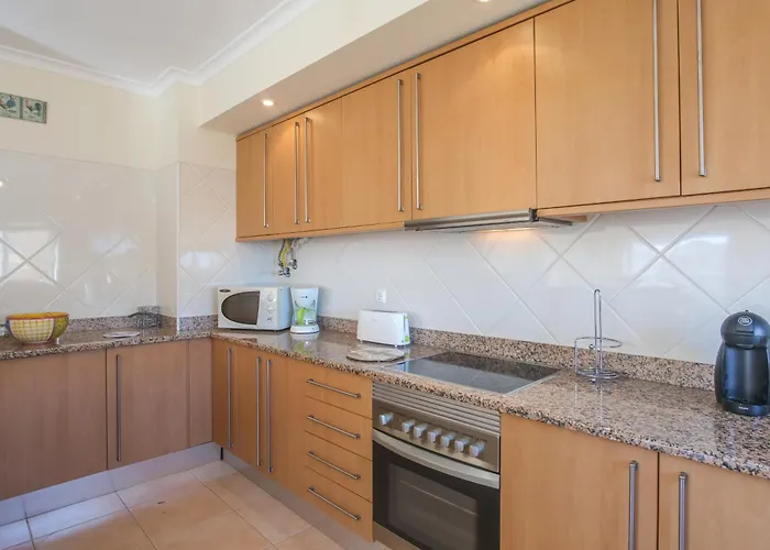Casas-st 215, 3 Bedrooms,wi Fi, Air Con,shared Pool Praia Da Luz
